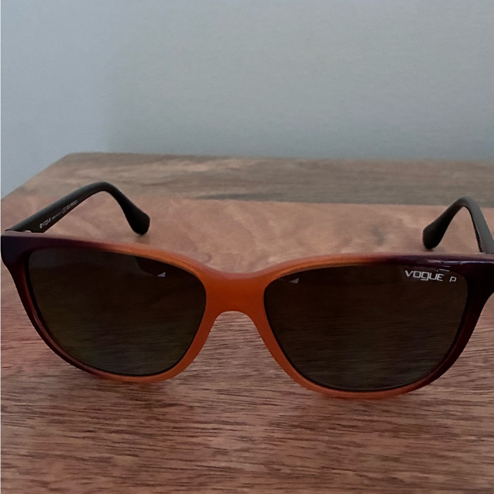 Vogue Women's Two-Tone Orange and Brown Sunglasses polarized made in Italy